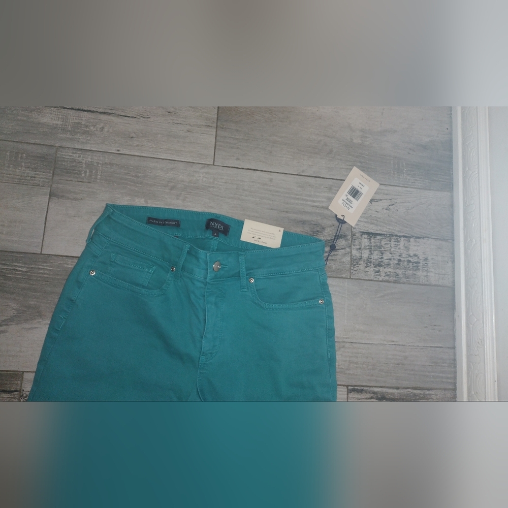 NYDJ Cropped Pants